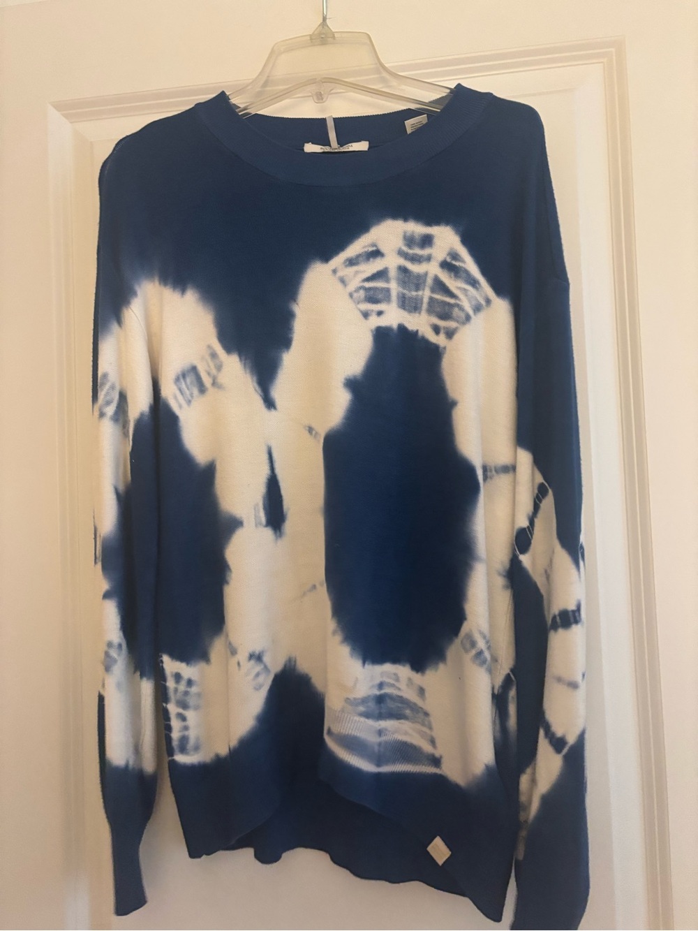 Scotch & Soda Blue and White Tie-Dye Crewneck Sweater